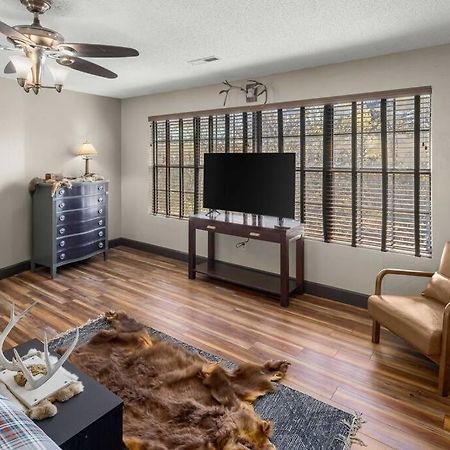 Stonegate Lodge Bear'S Den Kitchen, Pool, Firepit, Wifi ,Smart Tvs Eureka Springs Eksteriør bilde