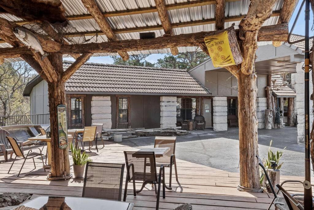Stonegate Lodge Bear'S Den Kitchen, Pool, Firepit, Wifi ,Smart Tvs Eureka Springs Eksteriør bilde